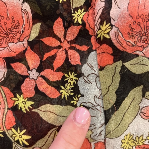 Anthropologie Daniel Rainn Short Sleeve Black Sheer Floral Blouse - Picture 8 of 8